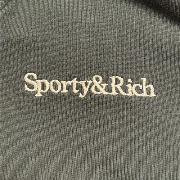 Sporty & Rich Serif Logo Embroidered V-Neck - Picture 6 of 8